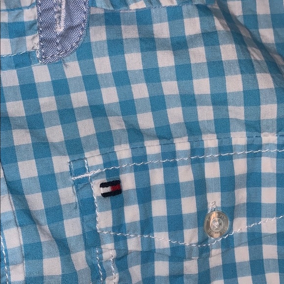 Tommy Hilfiger Full Button Down - Picture 2 of 5